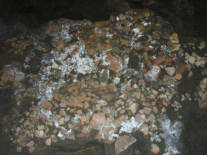 多くの土器や石器が捨てられた場所（北盛土）：三内丸山遺跡に行く