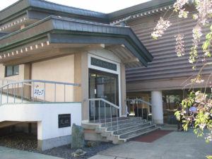 棟方志功記念館の入り口：青森市の「棟方志功記念館」を観る
