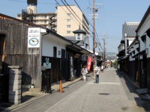 黄桜カッパカントリー：京都伏見、酒蔵の街並みを歩く