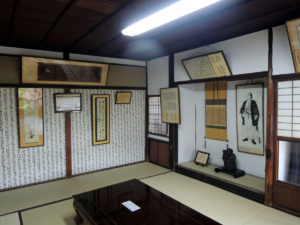 素泊まりOK：坂本龍馬ゆかりの寺田屋に行く