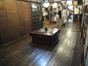 一階にある帳場：坂本龍馬ゆかりの寺田屋に行く