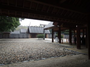 結婚式をやってた：名古屋の熱田神宮を参拝しました