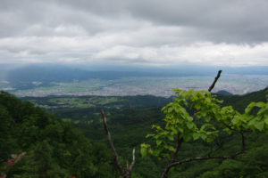 蔵王の瀧山（りゅうざん）に登ろうとするが…。2014年6月