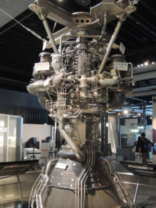 パイプの組み立てが美しい：LE-7Aロケットエンジン：日本科学未来館を見学する
