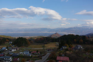 帰りに見た蔵王連峰：県民の森から白鷹山に登る － 2014年11月